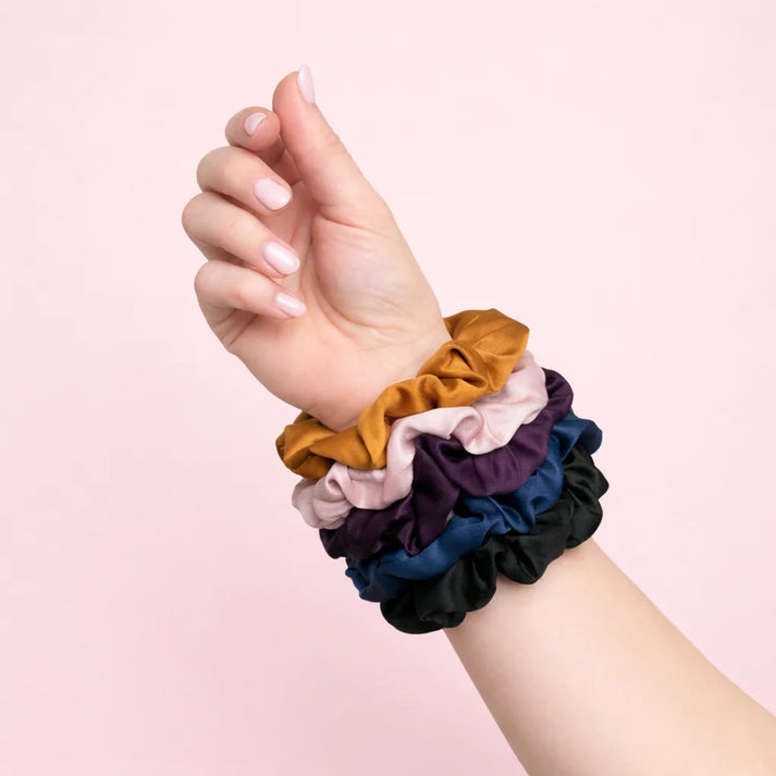 5-pak Soft Satin Scrunchies Medium