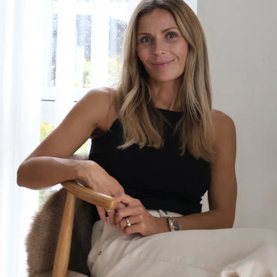  Christina, frisør